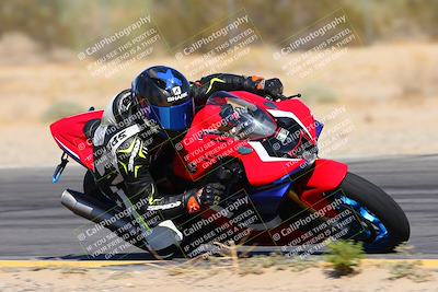 media/Oct-21-2024-Moto Forza (Mon) [[0d67646773]]/A Group/Session 3 (Turn 7 Inside Pans)/